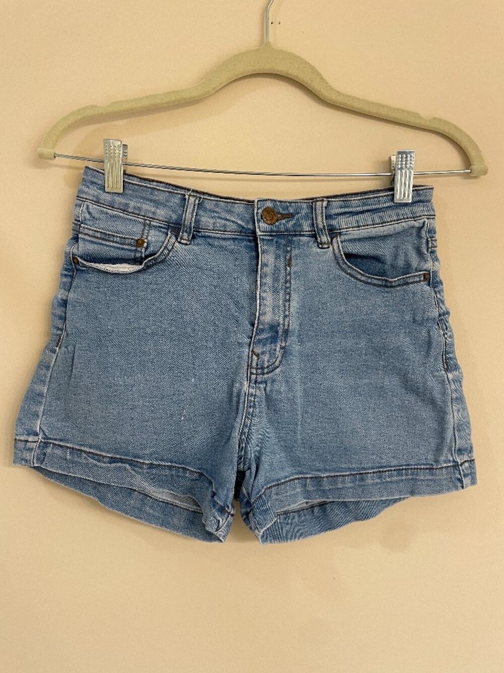 Pull & Bear - Light Wash Denim Shorts High Rise Cuffed Hem - Size 26 (S)